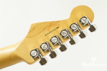 American Deluxe Stratocaster Plus HSS - Mystic Black